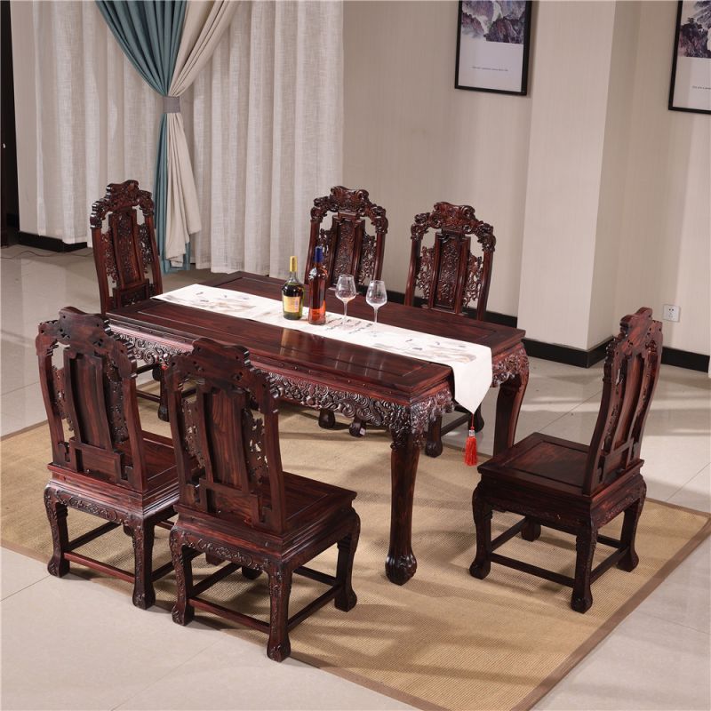 金玉满堂餐台